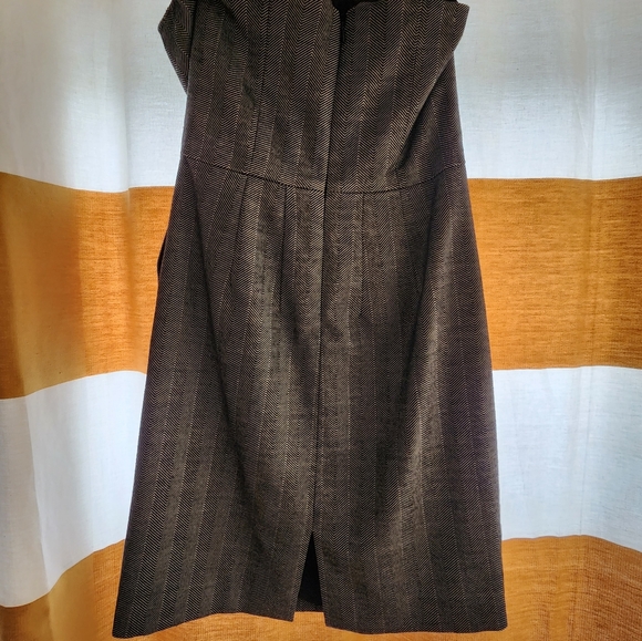 Express Design Studio Size 8 halterdress - Picture 6 of 9